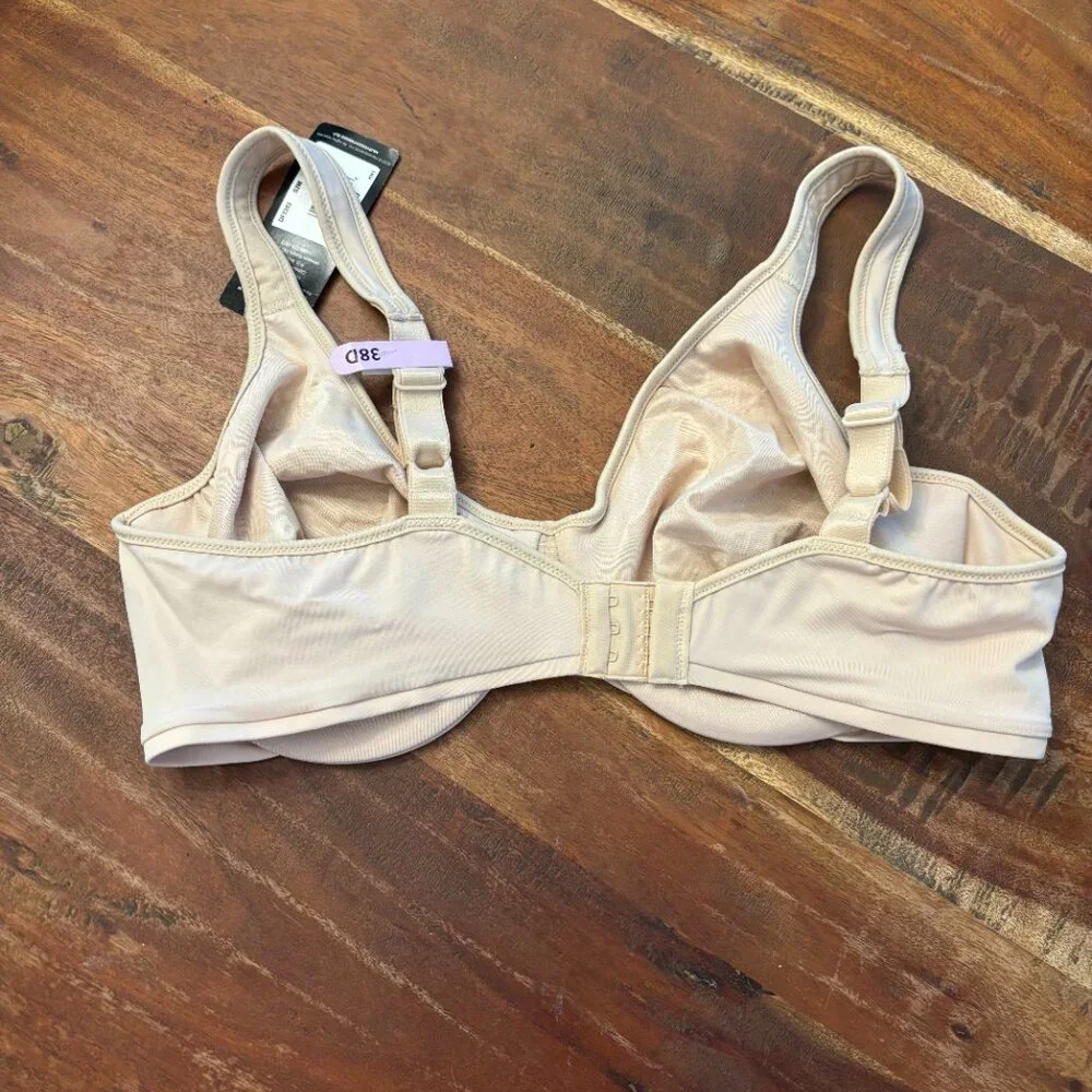 NWT Bali Womens Underwire Bra Adjustable Straps Non-Padded Beige Size 38D - Picture 2 of 4